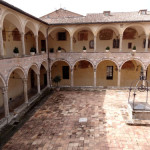 Assisi italy courtyard after a ski week tour in italy with morningstar ski tours
