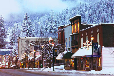 Rossland, B.C, at the base of Red Mountain, is one of the coolest, user friendly ski towns anywhere. It has plenty of excellent resaurants and pubs to keep you happy for many nights.
